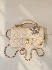 Kitlife Chanel Classic CF Mini Metal Handle Bag Beige 20x12x6cm  - 1