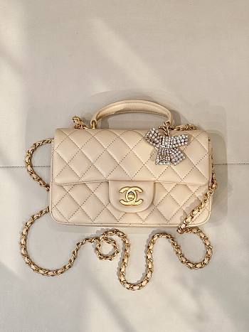 Kitlife Chanel Classic CF Mini Metal Handle Bag Beige 20x12x6cm 