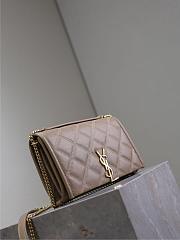 Kitlife Saint Laurent Becky Diamond Quilted Lambskin Chain Bag Beige 585031 22.5×14.5×5cm - 6