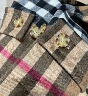Kitlife Burberry Checked Horn Button Short Cashmere Wool Coat  - 6