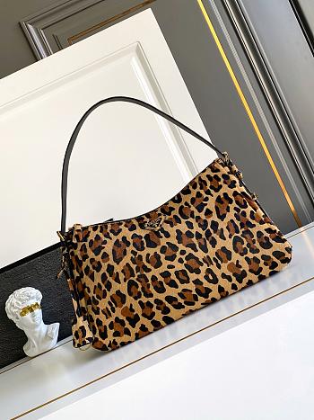 Kitlife Prada Aimée Large Leather Shoulder Bag Leopard Print 1BC228 39×23×12cm