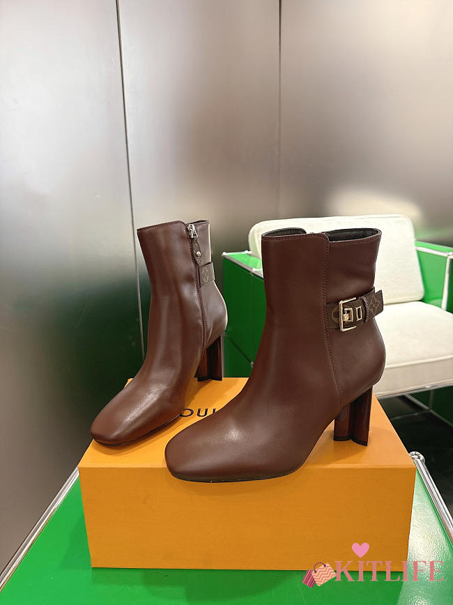 Kitlife Louis Vuitton Silhouette Ankle Boots in Dark Brown - 1