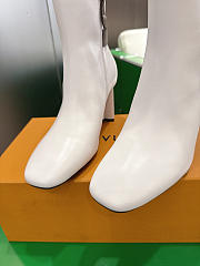 Kitlife Louis Vuitton Silhouette Ankle Boots in White - 6