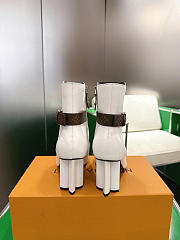Kitlife Louis Vuitton Silhouette Ankle Boots in White - 3