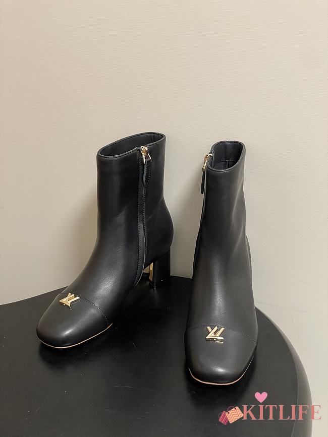 Kitlife Louis Vuitton Swing Ankle Boots Black  - 1