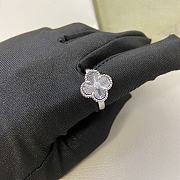 Kitlife Van Cleef & Arpels Vintage Alhambra Ring Gold / Siver / Rose Gold - 4