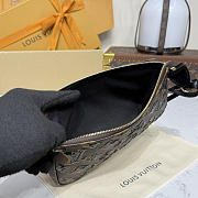 Kitlife Louis Vuitton Pochette Accessoires Bag Monogram Noir M26473 23.5x4x13.5cm - 6