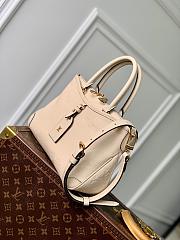 Kitlife Louis Vuitton Trianon PM Cream M46503 36x22x9cm - 2