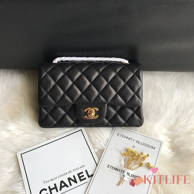 Kitlife Chanel Classic Flap Bag Lambskin Black In Gold Hardware 20x14x7cm - 1
