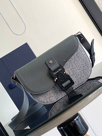 Kitlife Dior Mini Saddle Messenger Bag with Flap Grey 20x13.5x5.5cm 