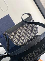 Kitlife Dior Mini Saddle Messenger Bag with Flap Beige & Black Oblique Jacquard 20x13.5x5.5cm  - 2