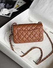 Kitlife Chanel Classic Flap Bag Lambskin Brown In Silver Hardware 20x14x7cm  - 4