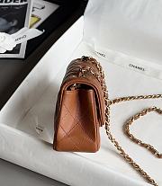 Kitlife Chanel Classic Flap Bag Lambskin Brown In Silver Hardware 20x14x7cm  - 3