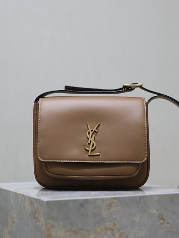 Kitlife Saint Laurent Niki Baby Shoulder Bag Brown 633151 22×16.5×12cm 