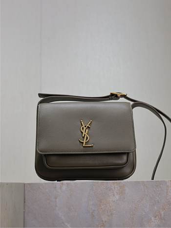 Kitlife Saint Laurent Niki Baby Shoulder Bag Green Khaki 633151 22×16.5×12cm 