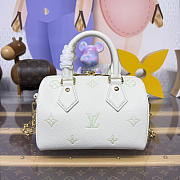 Kitlife Louis Vuitton Speedy Bandoulière 20 Bag Milky White Jade Green M27572 20.5x13.5x12cm  - 1