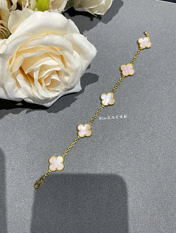 Kitlife Van Cleef & Arpels Bracelet Pink in Gold