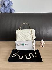 Kitlife Chanel Woc Handle Top Flap Bag White Caviar Leather A96152 19cm - 4