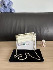 Kitlife Chanel Woc Handle Top Flap Bag White Caviar Leather A96152 19cm - 3