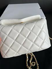 Kitlife Chanel Small Hobo Bag White 19x24x7cm - 3