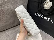 Kitlife Chanel 25ss Hollowed-out mesh Crescent Moon Bag White 15x21.5cm  - 6