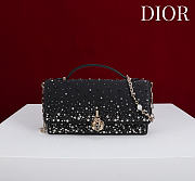 Kitlife Dior Embroidered Beaded Black Chain Bag 21x11.5x4cm - 1