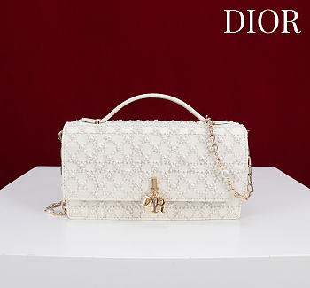 Kitlife Dior Embroidered Beaded White Chain Bag 21x11.5x4cm 