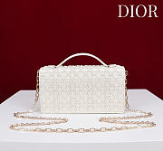Kitlife Dior Embroidered Beaded White Chain Bag 21x11.5x4cm  - 5