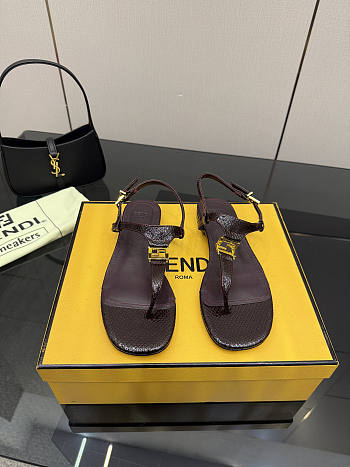 Kitlife Fendi Delfina FFold Dark Flip-flops Dark Brown Cowhide Leather 