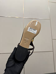 Kitlife Fendi Delfina FFold Dark Flip-flops Dark Brown Cowhide Leather  - 5