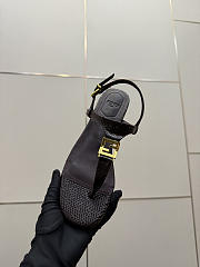 Kitlife Fendi Delfina FFold Dark Flip-flops Dark Brown Cowhide Leather  - 3