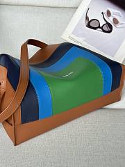 Kitlife Loewe x Albers Flamenco Medium Clutch Bag in Caramel & Green Nappa Leather 30x24.5x10.5cm  - 5