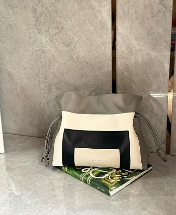 Kitlife Loewe x Albers Flamenco Medium Clutch Bag in White, Black & Grey Nappa Leather 30x24.5x10.5cm