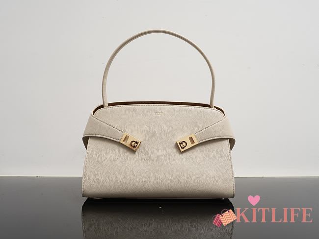 Kitlife Ferragamo Hug Soft White Leather Handbag 34x25.5x15.5cm - 1