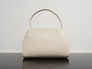 Kitlife Ferragamo Hug Soft White Leather Handbag 34x25.5x15.5cm - 2