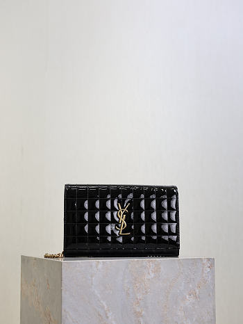 Kitlife Saint Laurent Quilted Black Patent Leather Monogram Cassandre Chain Bag 743364 23x14x3cm