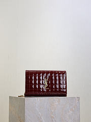 Kitlife Saint Laurent Quilted Red Patent Leather Monogram Cassandre Chain Bag 743364 23x14x3cm - 1