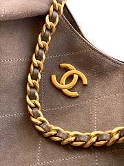 Kitlife Chanel 26C Maxi Hobo Bag Taupe Suede Calfskin 35x38x14cm  - 4