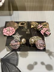 Kitlife Chanel 25K Pink Transparent Pearl Earrings Clip-on Pendant - 3