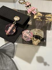 Kitlife Chanel 25K Pink Transparent Pearl Earrings Clip-on Pendant - 4