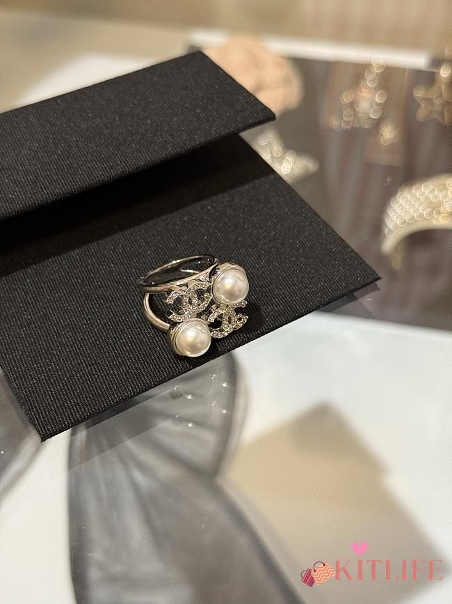 Kitlife Chanel 25S Silver Pearl Crystal Diamond Square Ring  - 1