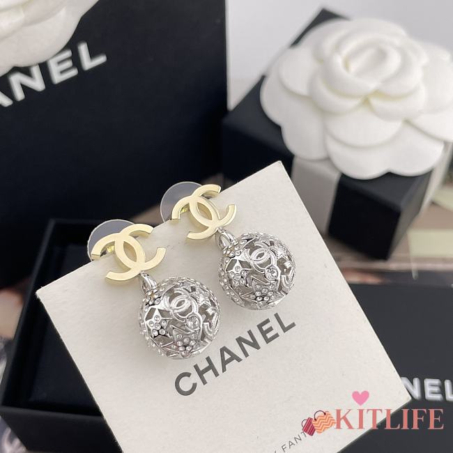 Kitlife Chanel Gold C-Dangling Silver Ball Stud Earrings  - 1