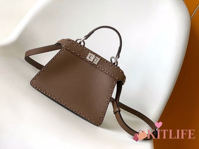 Kitlife Fendi Peekaboo ISeeU Small Bag Brown 20x11x15cm - 1