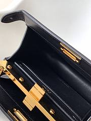 Kitlife Fendi Peekaboo ISeeU Small Bag Black 20x11x15cm  - 4