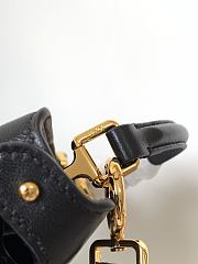 Kitlife Fendi Peekaboo ISeeU Small Bag Black 20x11x15cm  - 3