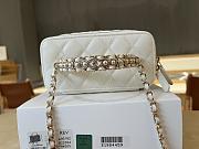 Kitlife Chanel Long Vanity With Chain White Grained Calfskin, Imitation Pearl A96182 9.5x17x8cm  - 4