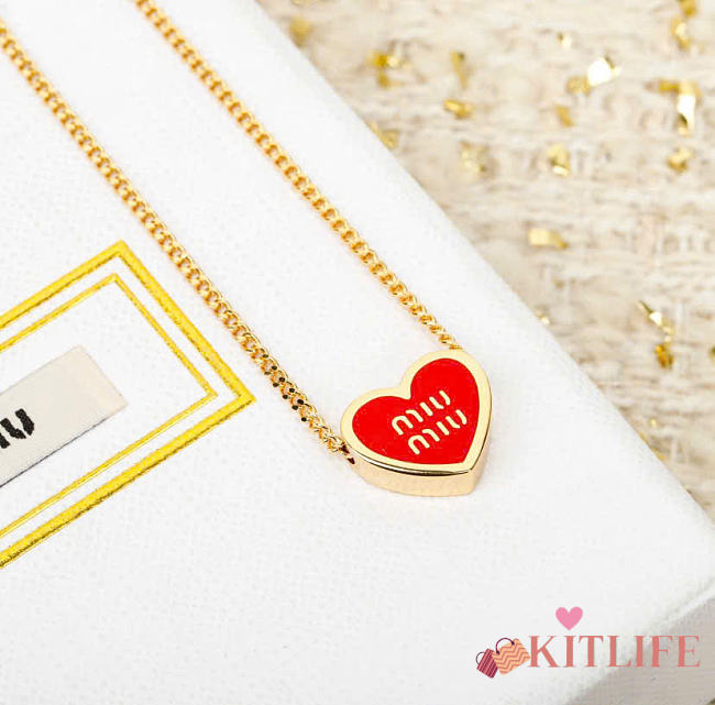 Kitlife Miu Miu Red Enamel Letter Metal Heart Neckalce - 1