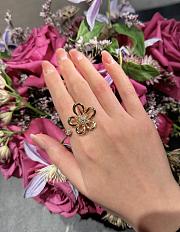 Kitlife Van Cleef & Arpels Gold Floral Ring - 1
