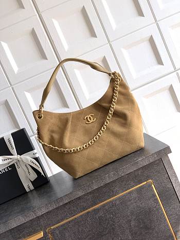 Kitlife Chanel 26C Small Hobo Bag Beige Suede Calfskin 24x31x10cm