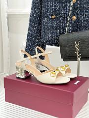 Kitlife Gucci Classic Horsebit Rhinestone Chunky Heel 55mm Sandals White - 1